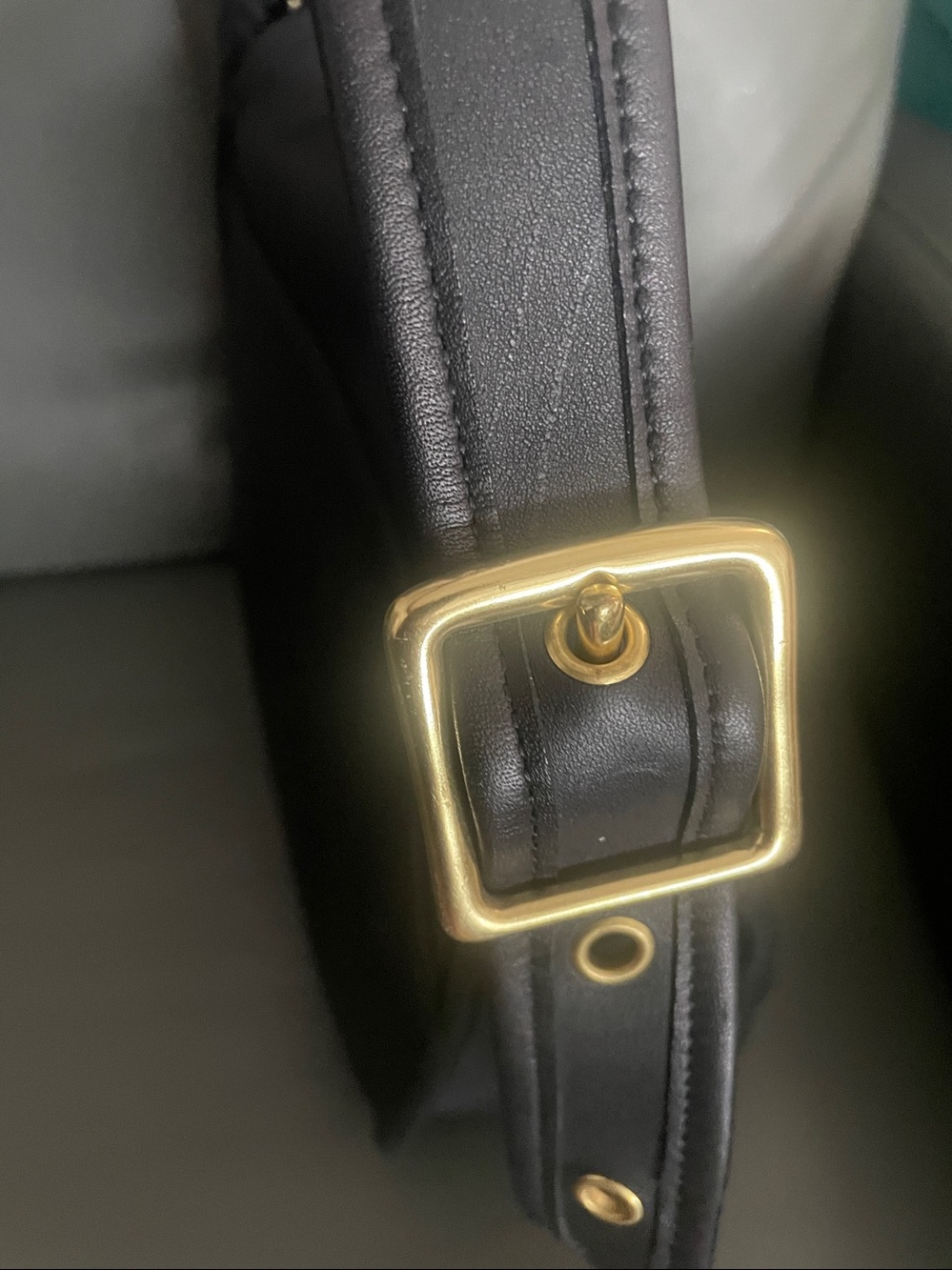 vintage black leather Coach Patricia Legacy bag with a classic flap closure and - Picture 6 of 13